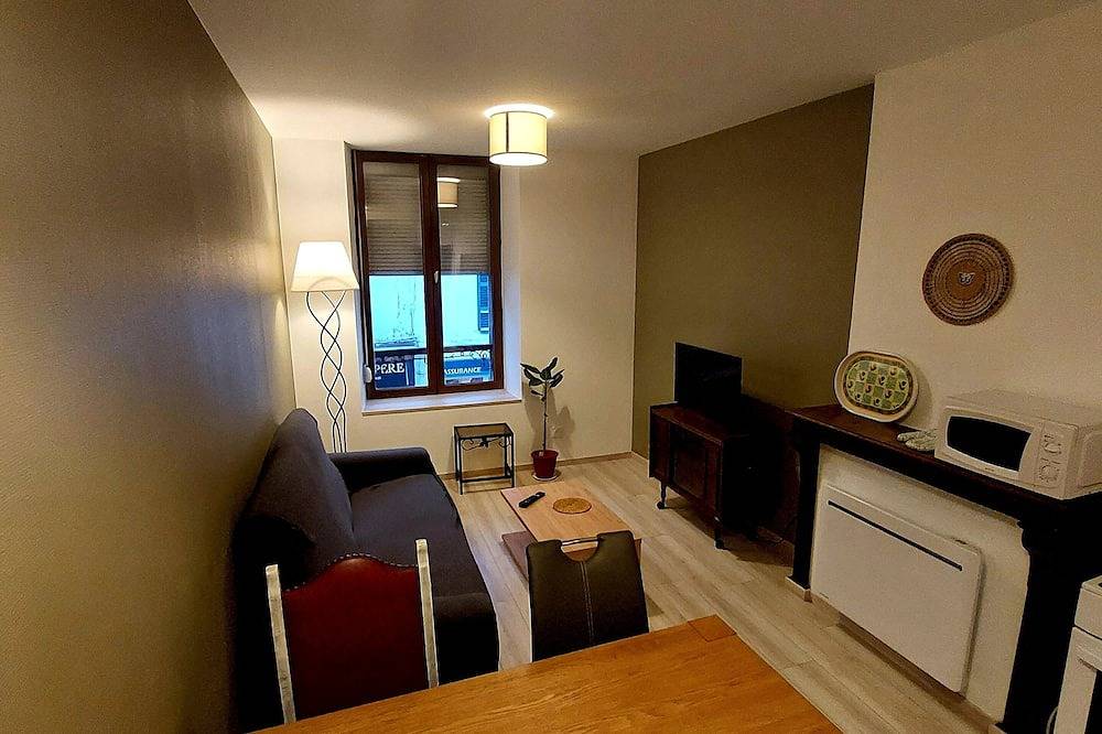 Apartamento entero, Appartement centre ville proche des thermes et du casino avec parking privé in Bourbonne-les-Bains, Alto Marne
