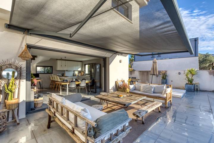 Villa 'Maison Melgorienne' con piscina privata e Wi-Fi in Mauguio, Costa mediterranea (Francia)