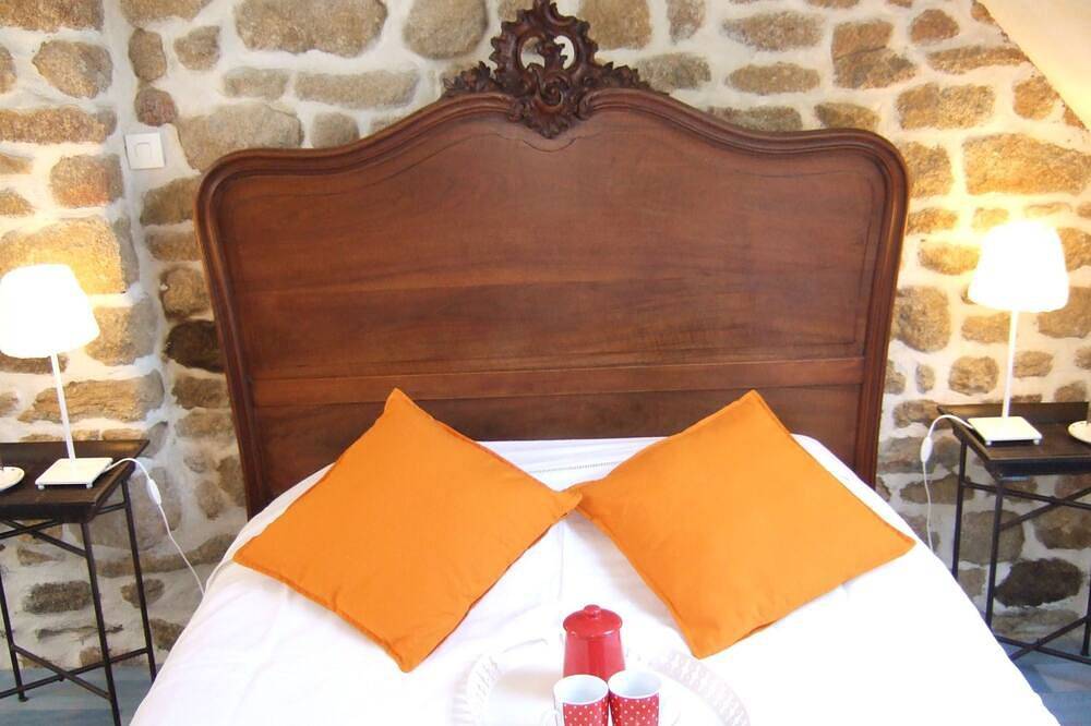Gemütliches Haus in der Bucht von Mont-Saint-Michel in Saint-Laurent-de-Terregatte, Avranches region