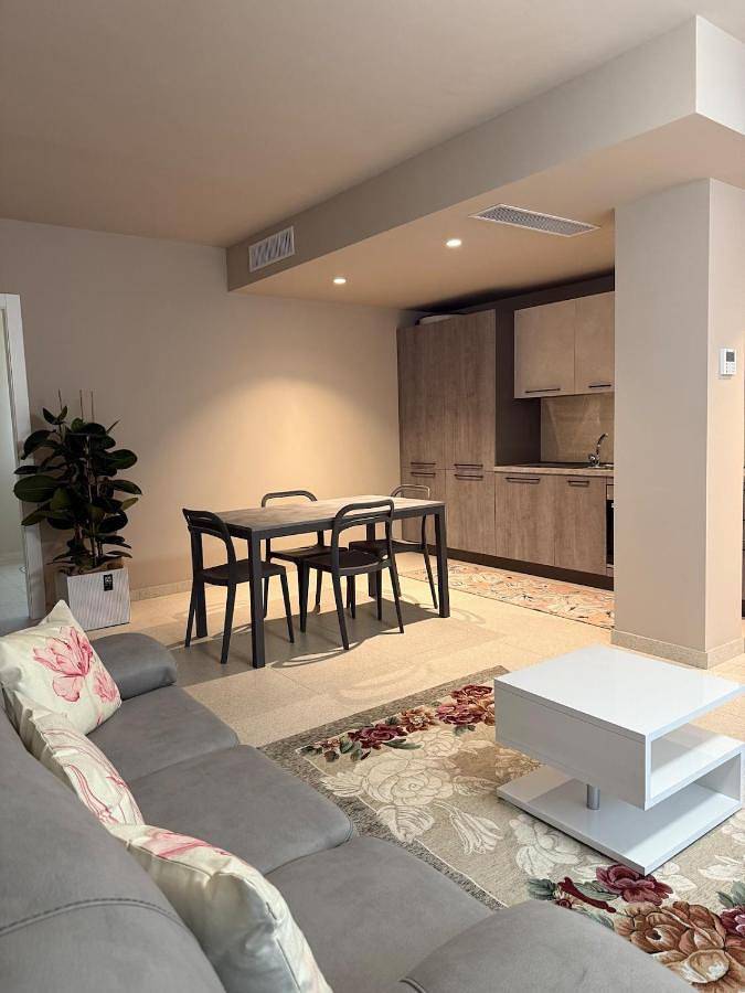 Appartamento per 5 persone, con Balcone e Terrazza a Montebelluna