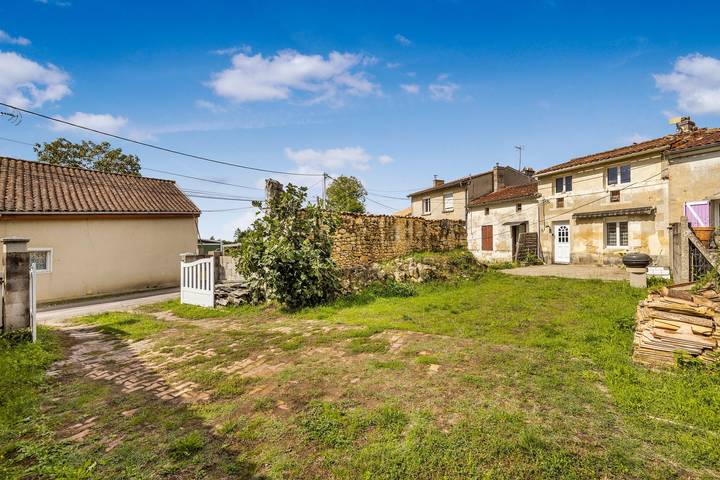 Location de vacances pour 4 personnes, avec Jardin à Saint-Ciers-sur-Gironde