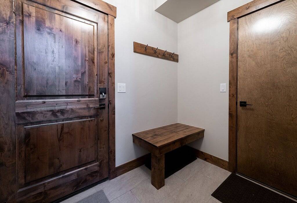 Deming Crossing Modern Downtown Frisco Duplex in Frisco, Arapaho and Roosevelt National Forests