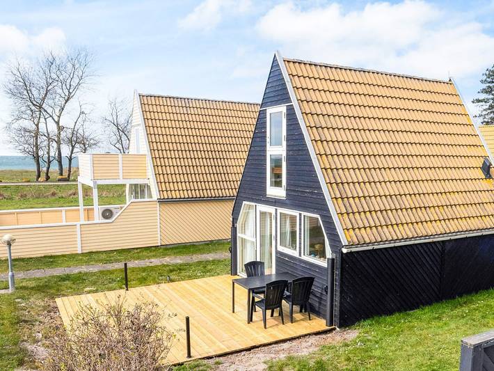 Vacation rental for 4 people, with Terrace and Yard in Zealand