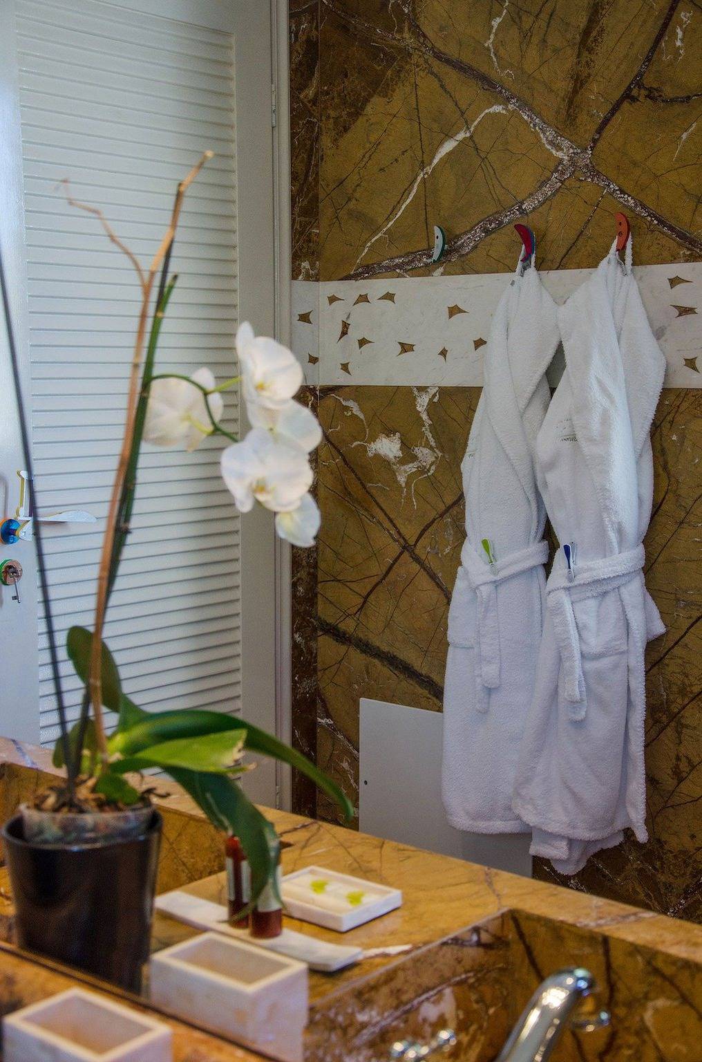 Splendid Ios Suite | Executive Suite with King Size Bed | Tzamaria in Koumpara, Ios