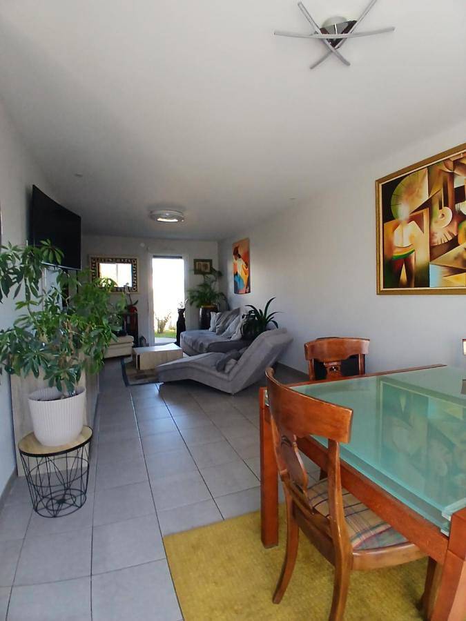 Location de vacances pour 4 personnes, avec Terrasse et Jardin à Saint-Pavace - 2