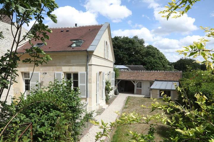 Casa de vacaciones para 6 personas, con vistas además de terraza y jardín, Se admiten mascotas - 1