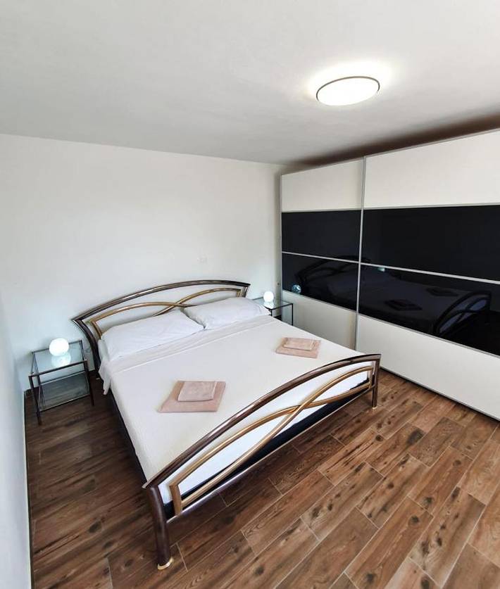 Ferienwohnung für 6 Personen, mit Terrasse und Pool - 1