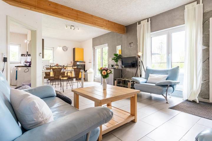 Ferienwohnung für 4 Personen, mit Ausblick und Garten, kinderfreundlich