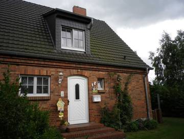 Ferienwohnung für 2 Personen, mit Garten und Terrasse in Röbel-Müritz