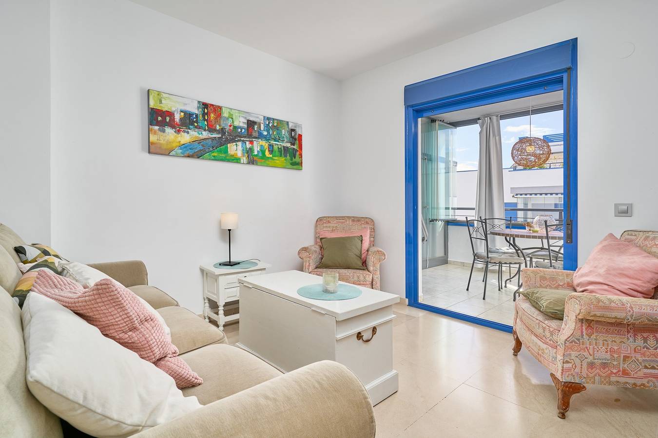 Geheel appartement, Penthouse aan het Strand met terras en Wi-Fi in Torrox Costa, Torrox