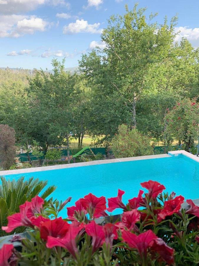 Casa rural para 10 personas, con vistas al lago y piscina además de vistas y jardín en Mosteiro - 3