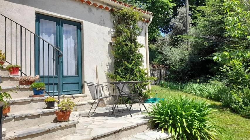 Gîte pour 2 personnes, avec jardin et terrasse à Bargemon - 4