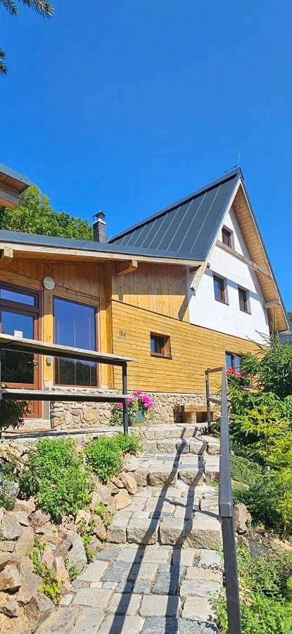Villa pour 8 personnes, avec piscine ainsi que vue et jardin, animaux acceptés - 1