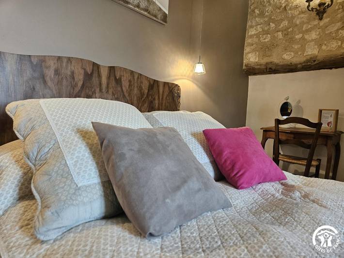 Gîte pour 11 personnes, avec jardin à Cahuzac-sur-Vère - 3