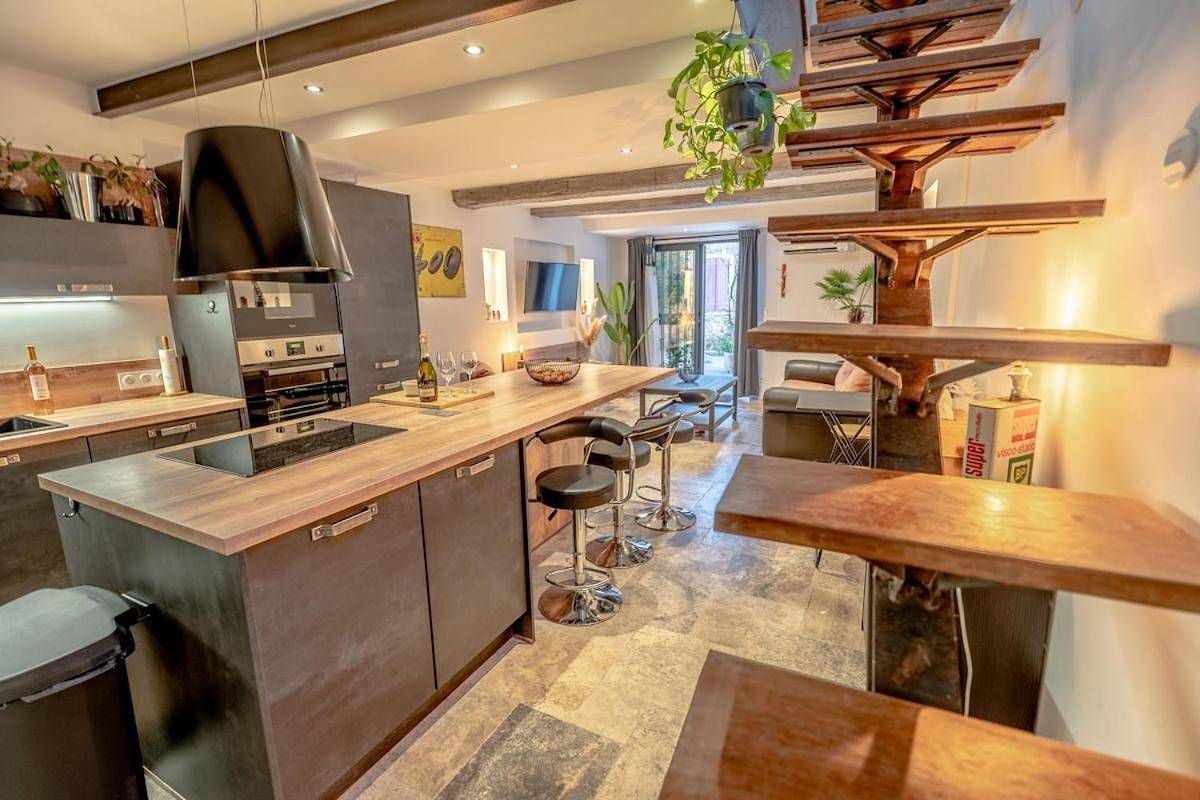 Three-Bedroom Villa in Le Plan-de-la-Tour, Mittelmeerküste (Frankreich)