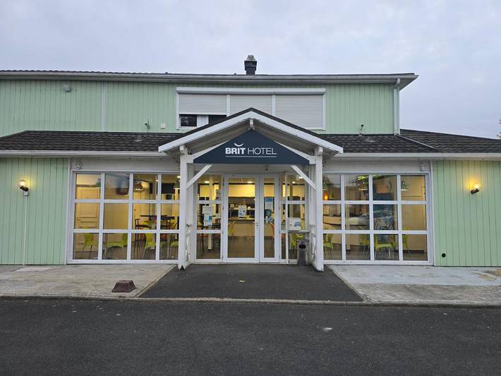 Hôtel pour 2 personnes, avec jardin dans Futuroscope - 2