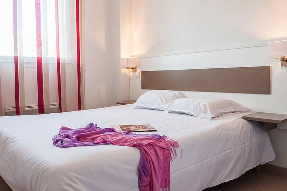 Appartement entier, Pavillon T3 avec Piscine, Spa et Salle de Sport près de la Plage - 6 Couchages in Latour-Bas-Elne, Côte d'Améthyste