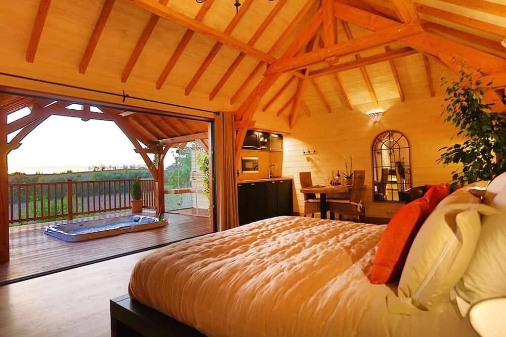 Cabane de Prestige avec Jacuzzi et Sauna Privatifs in Alzonne, Région de Carcassonne