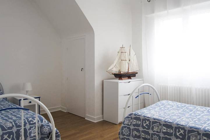 Location de vacances pour 6 personnes, avec jardin dans Le Cabellou - 3