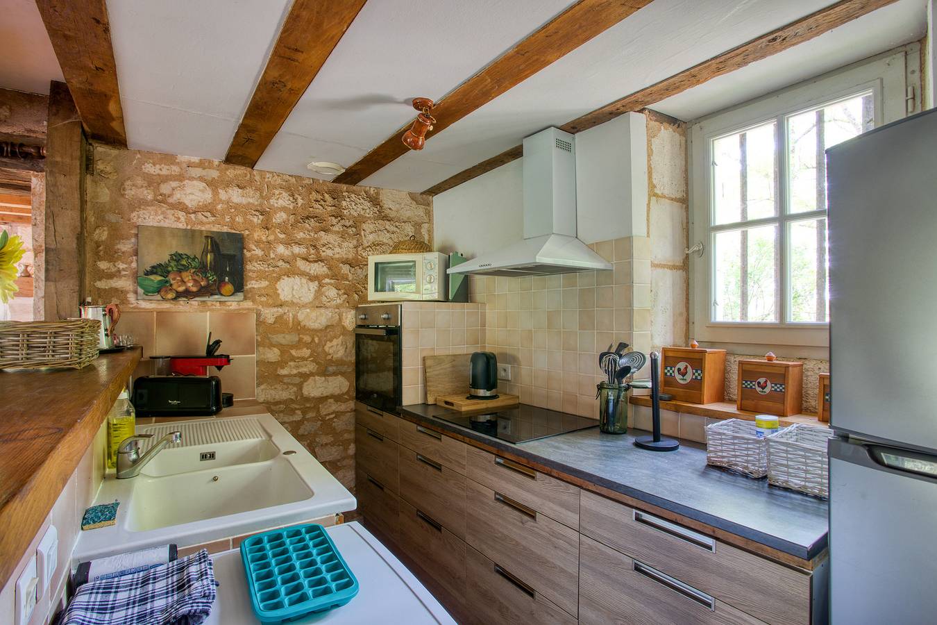 Le Pigeonnier – Maison de caractère avec jardin et piscine partagée en Dordogne in Mayac, Périgord Blanc