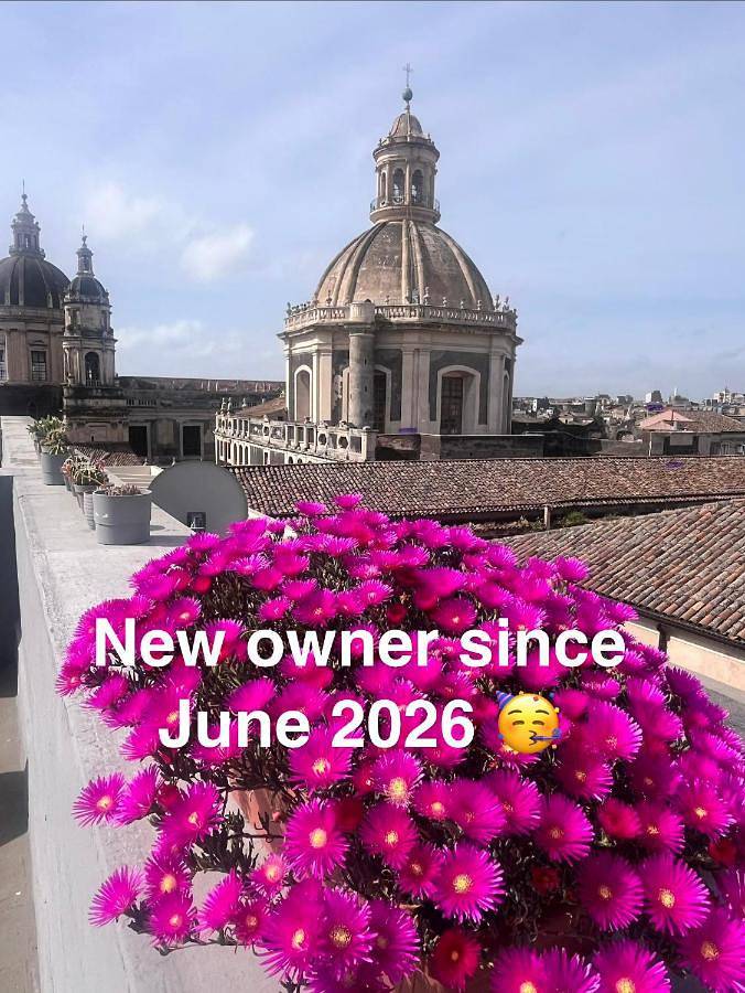 Hotel per 6 persone, con Balcone e Terrazza nonché Panorama a Catania