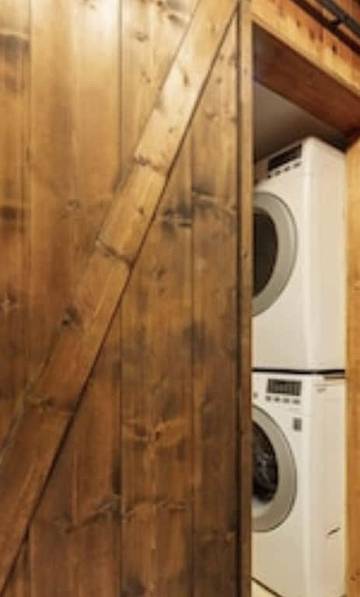 Log Cabin for 6 Guests in Rutherford County, Picture 1