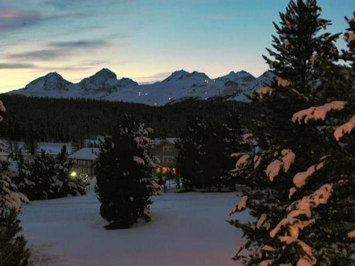 Ferienwohnung für 2 Personen, mit Garten und Balkon in Pontresina - 2