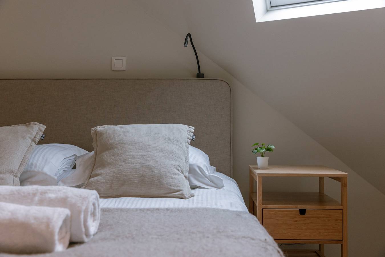 Ganze Wohnung, Huswell - Wide top-floor apt with private parking in Westende, Middelkerke