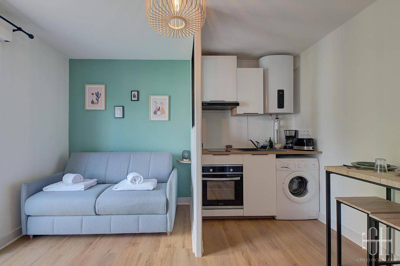 Appartement entier, One-Bedroom Apartment in Joué-lès-Tours, Région de Tours
