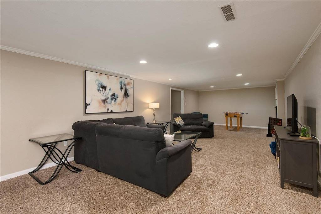 Spacious Homestead • 3 Baths • Game Den • Yard in Centennial, Arapahoe County