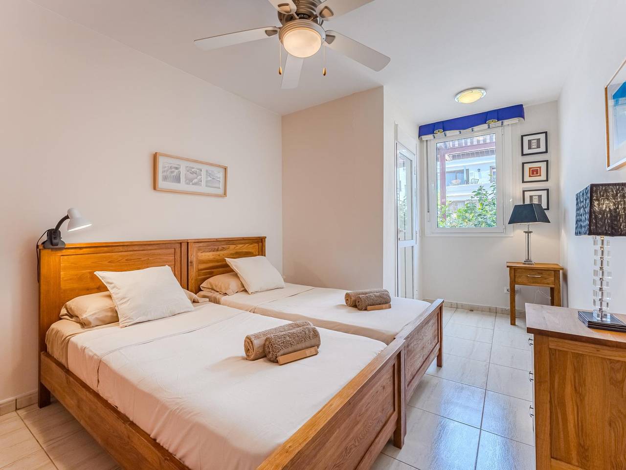 Entire holiday apartment, Sea View Oasis - Pool, Terrace, WiFi, 200m to Beach in Amarilla Golf, San Miguel de Abona