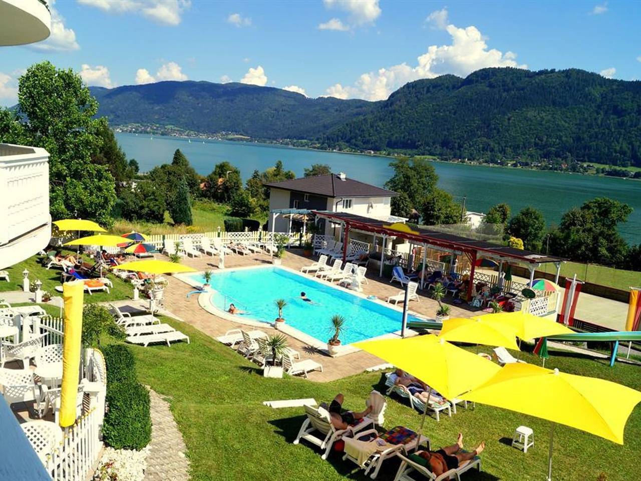 All-Inclusive Hotel Sonnenhügel**** - Einzelzimmer mit Seeblick - Übernachtung/Frühstück in Treffen am Ossiacher See, Gerlitzen