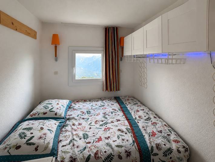 Ganze Wohnung, Ferienwohnung für 6 Personen mit Balkon in Huez, Nationalpark Écrins