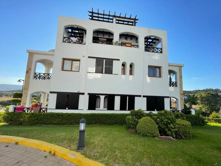 Gîte pour 9 personnes, avec bassin pour enfant et jacuzzi ainsi que jardin et piscine à M'diq - 3