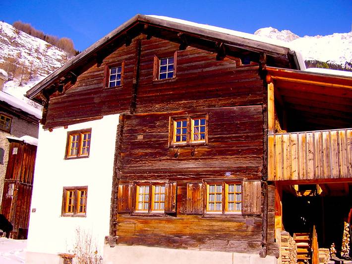 Ganze Ferienwohnung, Haus Nicca - 6-Bettwohnung in Splügenpass, Rheinwald