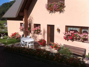 Gîte pour 6 personnes, avec vue et jardin à Fréland