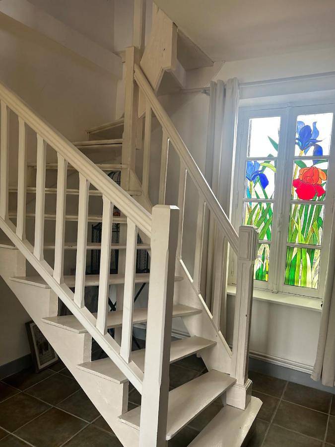 Gîte pour 2 personnes, avec vue ainsi que piscine et jardin à Berbiguières - 3