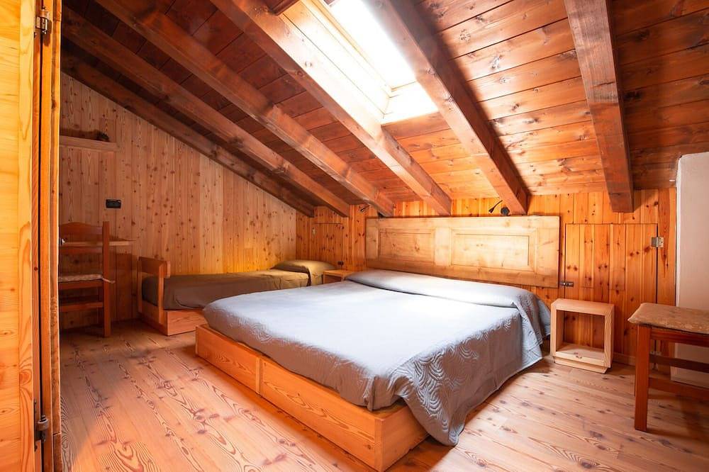 Appartamento  immerso nel verde in val Concei in Ledro, Prealpi Gardesane