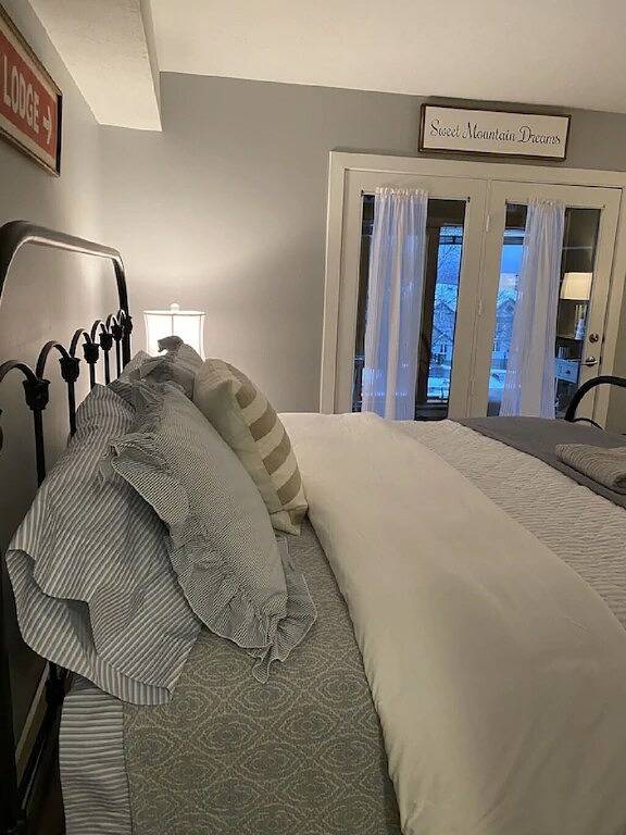 Ganze Wohnung, Waterville Valley Condo - Well Appointed With Mountain Views in Waterville Valley, Grafton County