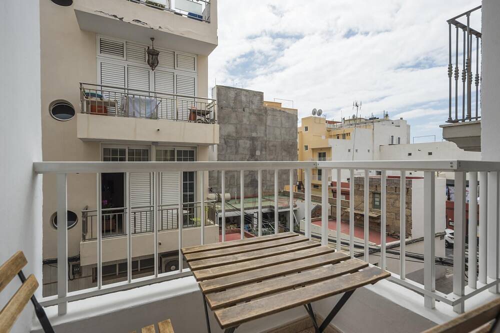 Ganze Wohnung, Schöne Wohnung eine Minute vom Strand entfernt in Playa San Juan, Guía de Isora