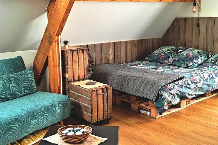 Gîte pour 2 personnes, avec Balcon ainsi que Terrasse et Jardin à Allouville-Bellefosse