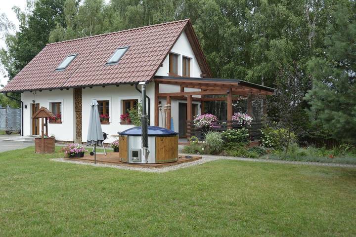 Willa dla 8 osób, z Jacuzzi i Taras oraz Widok na Kaszuby