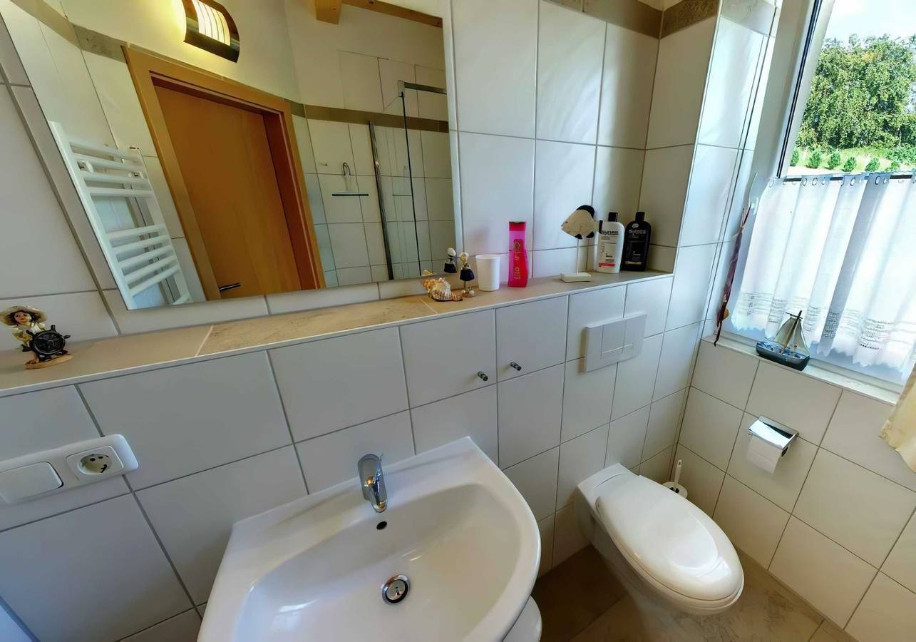 Ganze Ferienwohnung, Villa Amalia, App. 3 in Drei Kaiserbäder, Heringsdorf