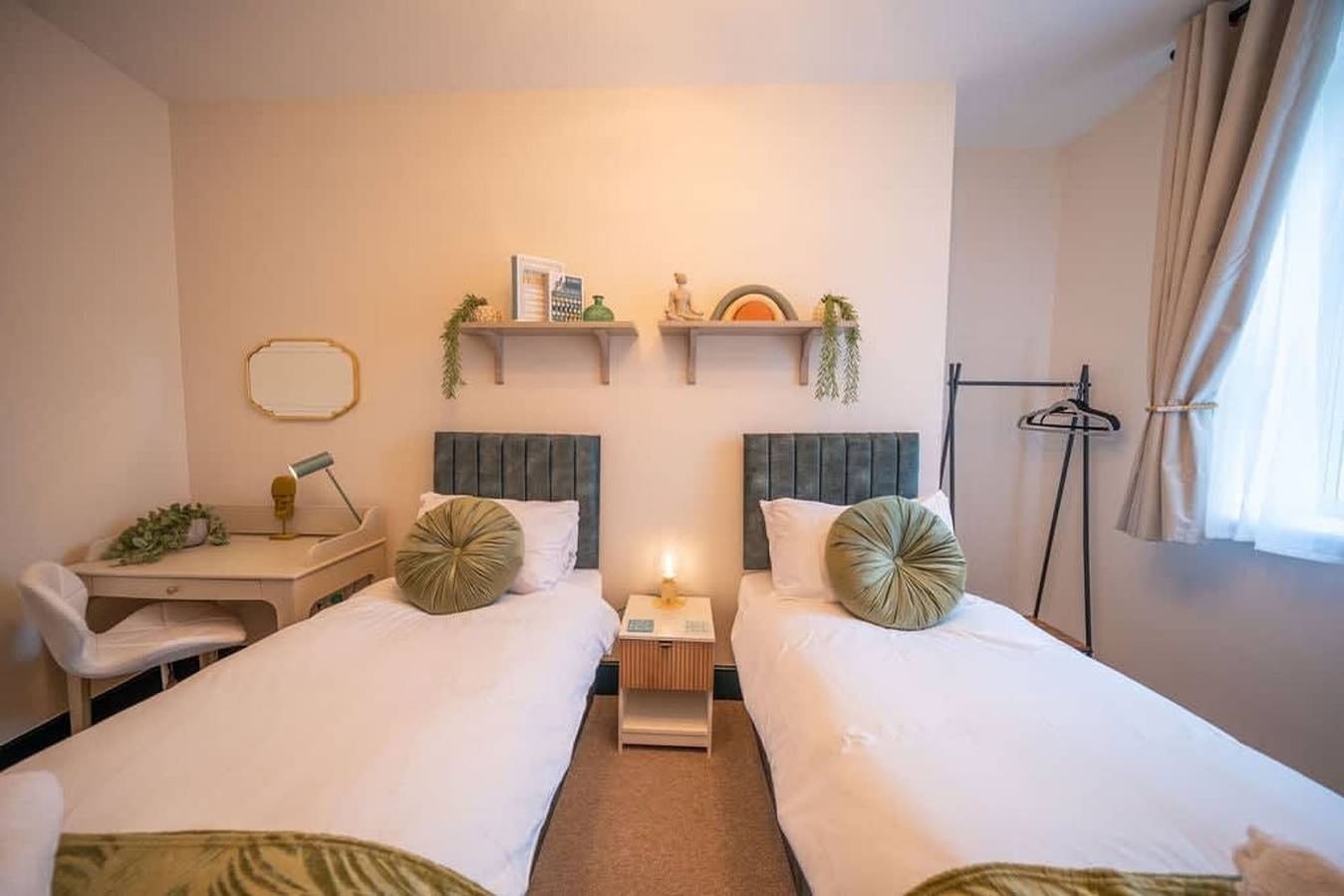 Appartement entier, 2 Bed Refurbished apartment  Parking  Pet Friendly in Gloucester (UK), Gloucestershire