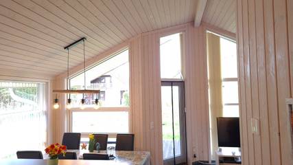 Ferienhaus für 6 Personen, mit Garten und Sauna, mit Haustier in Jade