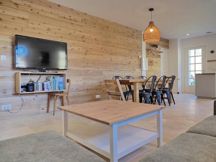 Gîte pour 8 personnes, avec vue et jardin à Juzet-de-Luchon