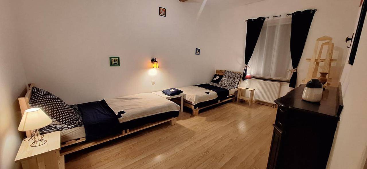Appartement entier, Charming Apartment in La Redorte in La Redorte, Région de Carcassonne