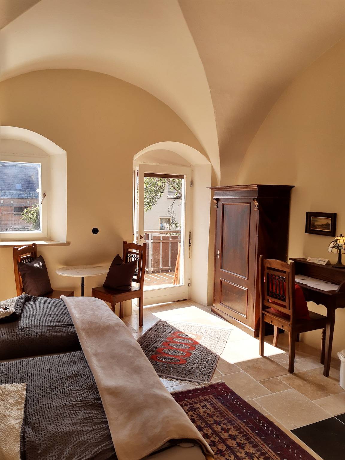 "Gerolamo Cardano" (Doppelzimmer, Pension an der Klosterpforte) in Steingaden, Bayerische Alpen