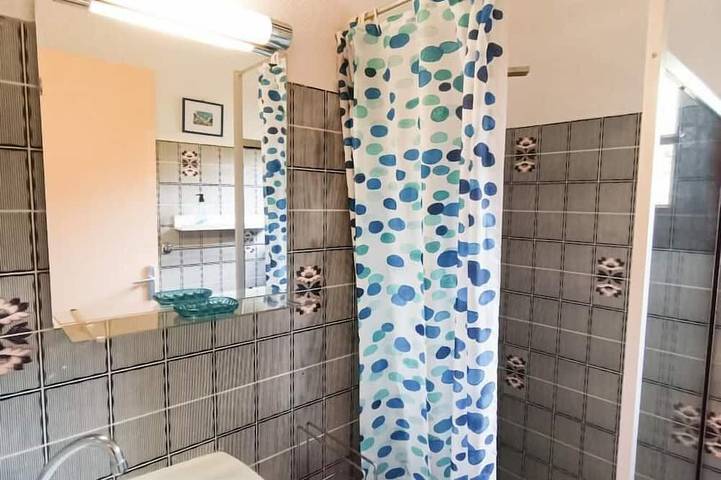 Location de vacances pour 2 personnes, avec jardin, animaux acceptés à Albas - 4