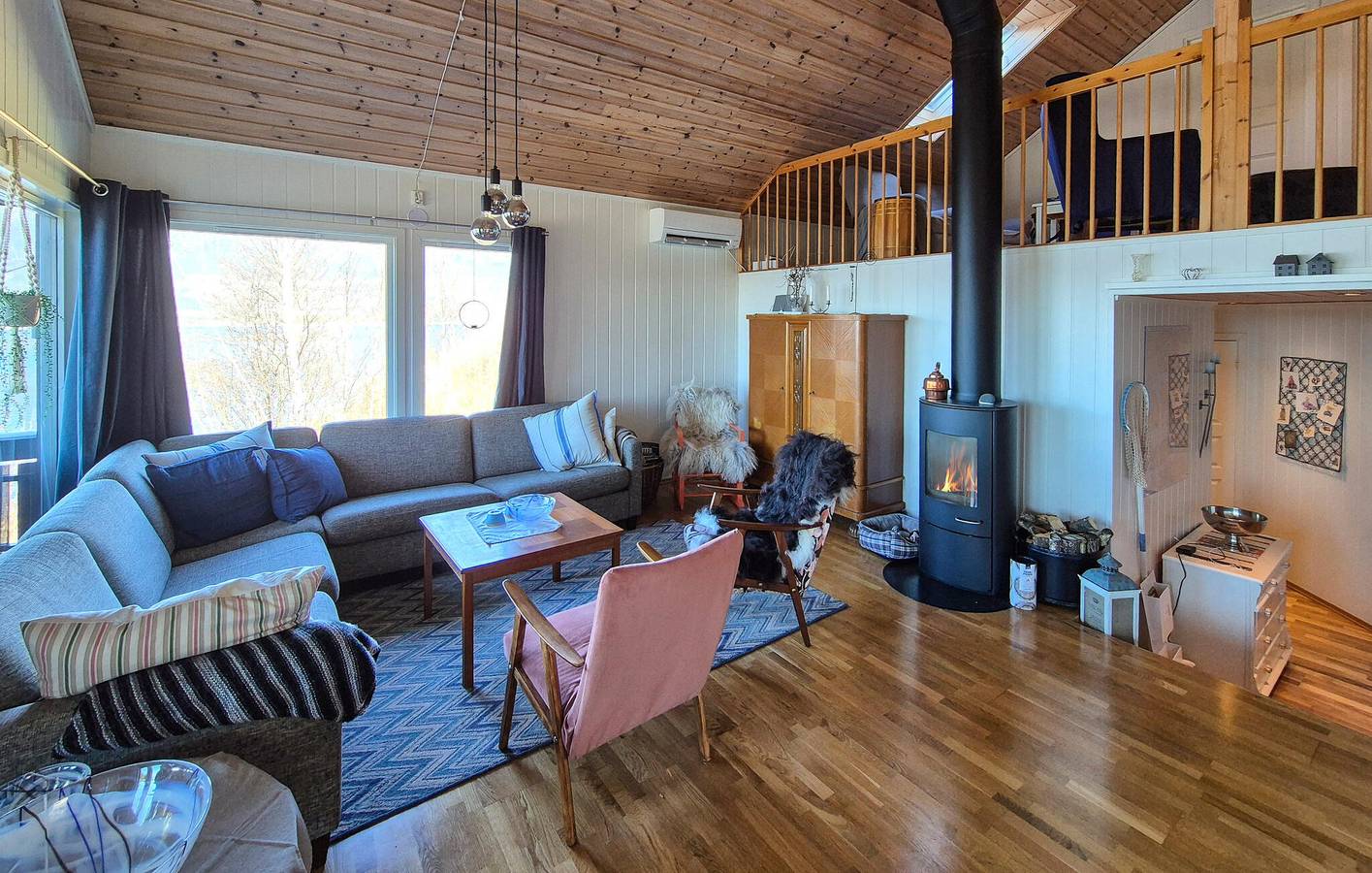 Ferienhaus für 8 Personen mit Garten in Suldal